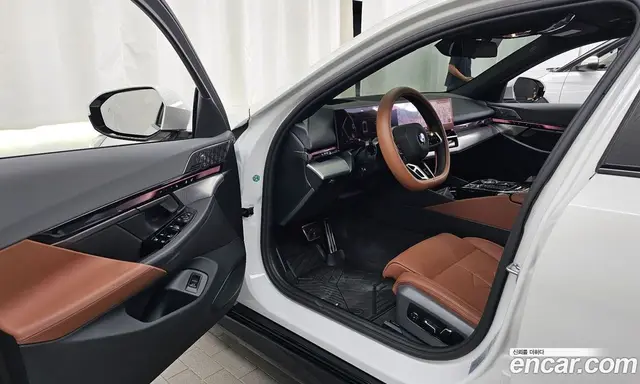 BMW 5 серия 2026 2.0 автомат (гидро), миниатюра 12