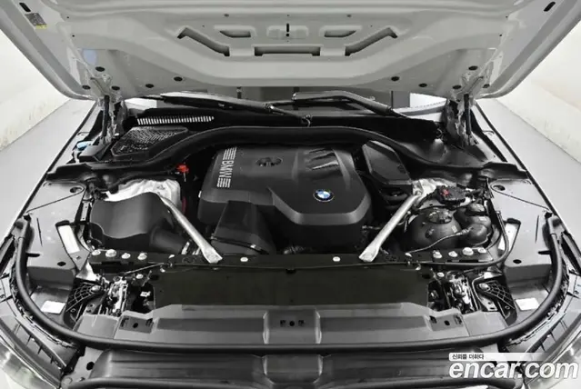 BMW 5 серия 2026 2.0 автомат (гидро), миниатюра 5 BMW 5 серия 2026 2.0 автомат (гидро), миниатюра 5