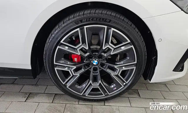 BMW 5 серия 2026 2.0 автомат (гидро), миниатюра 6 BMW 5 серия 2026 2.0 автомат (гидро), миниатюра 6