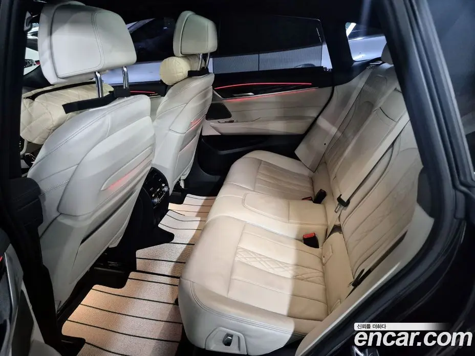 BMW 6 серия 2018 3.0 автомат (гидро), фото 9 BMW 6 серия 2018 3.0 автомат (гидро), фото 9