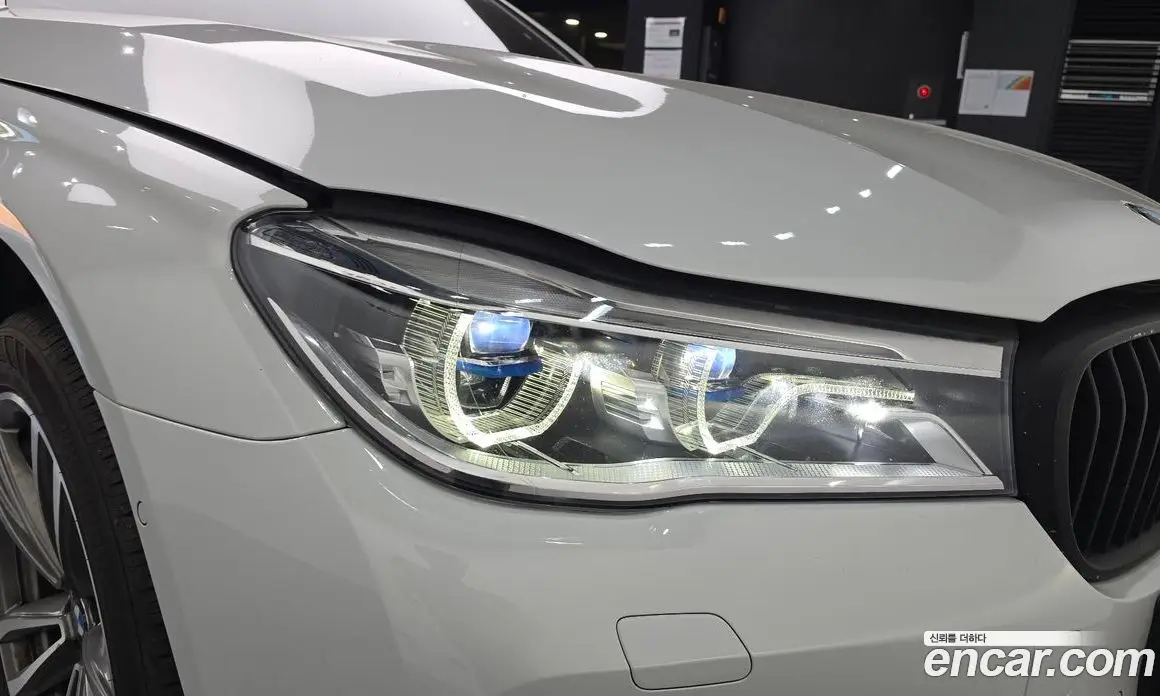 BMW 7 серия 2017 3.0 автомат (гидро), фото 7