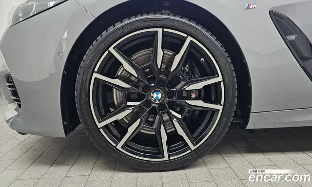 BMW 8 серия 2025 4.4 автомат (гидро), миниатюра 4 BMW 8 серия 2025 4.4 автомат (гидро), миниатюра 4