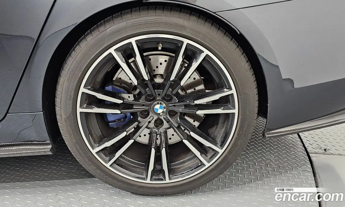 BMW M5 2019 4.4 автомат (гидро), фото 7 BMW M5 2019 4.4 автомат (гидро), фото 7