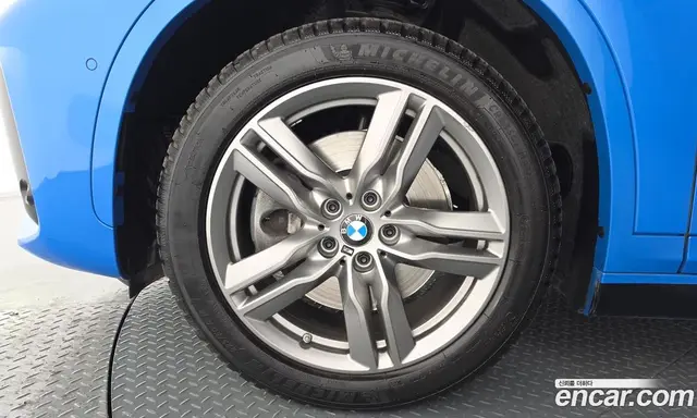 BMW X1 2021 2.0 автомат (гидро), миниатюра 5