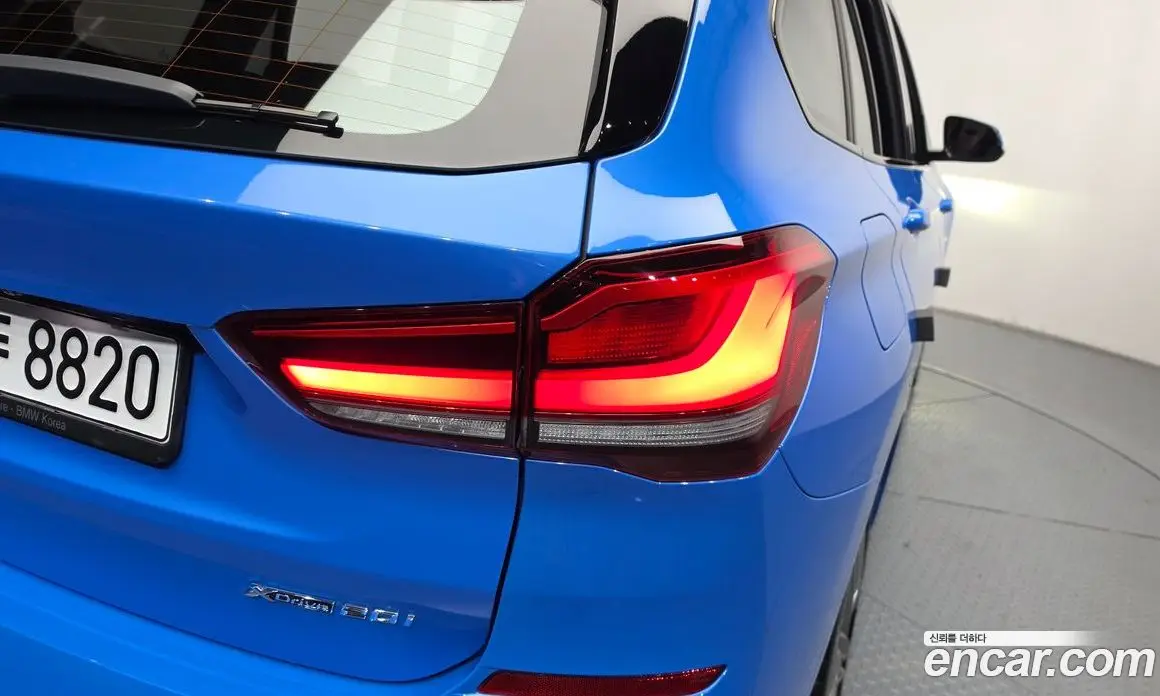 BMW X1 2021 2.0 автомат (гидро), фото 9