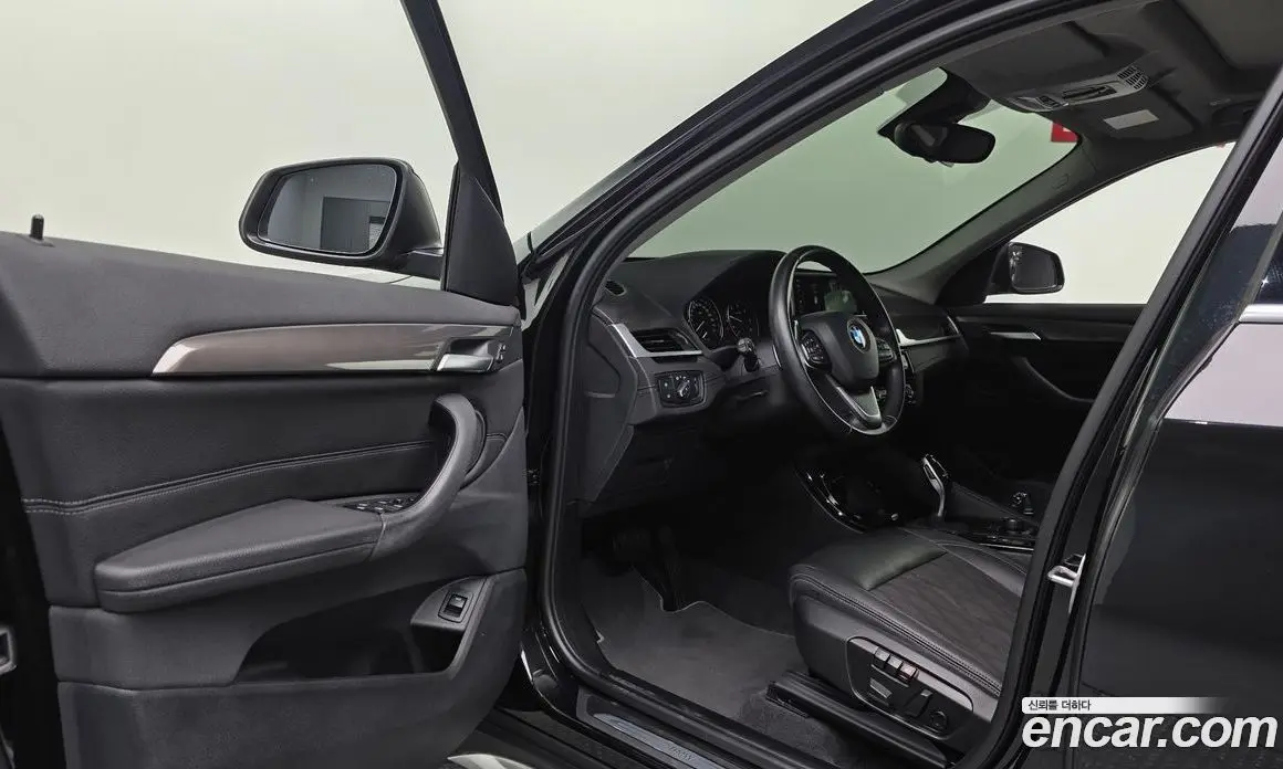 BMW X1 2021 2.0 автомат (гидро), фото 13 BMW X1 2021 2.0 автомат (гидро), фото 13