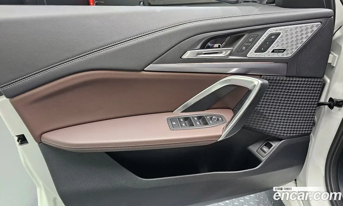BMW X1 2025 2.0 автомат (гидро), фото 15