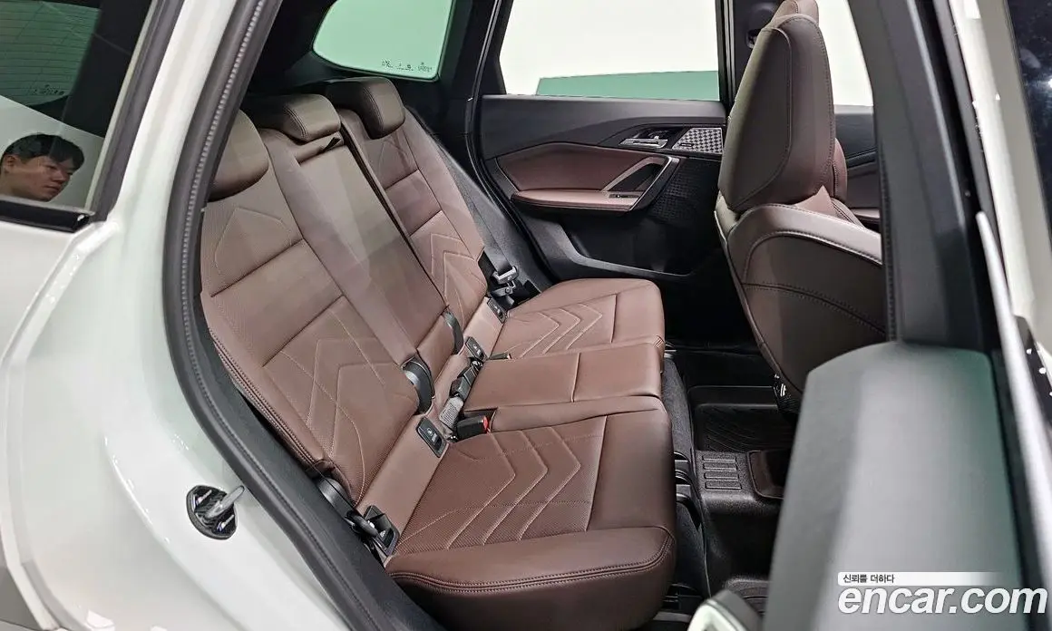 BMW X1 2025 2.0 автомат (гидро), фото 17