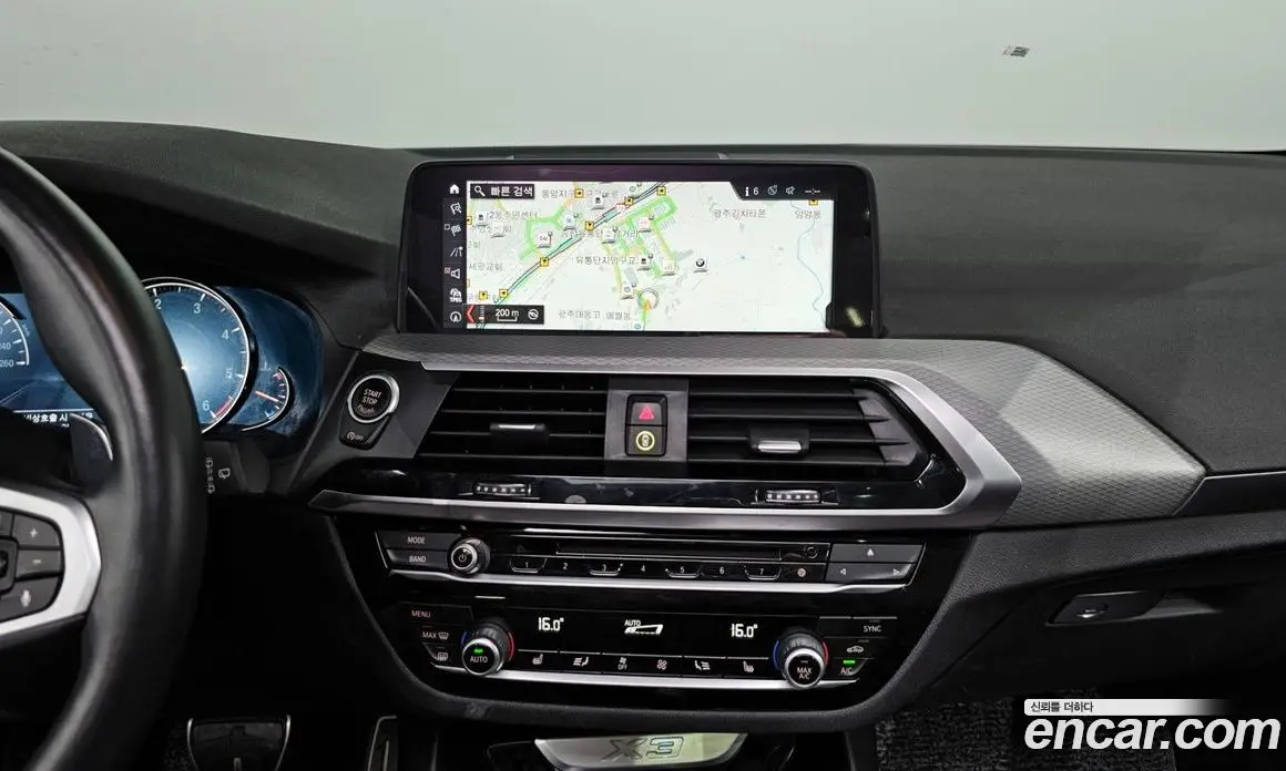 BMW X3 2018 2.0 автомат (гидро), фото 19