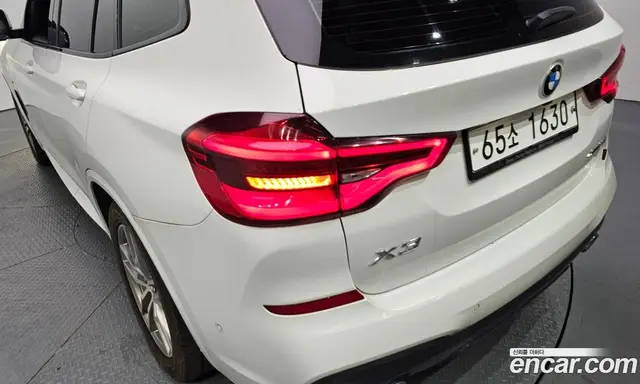 BMW X3 2018 2.0 автомат (гидро), миниатюра 9