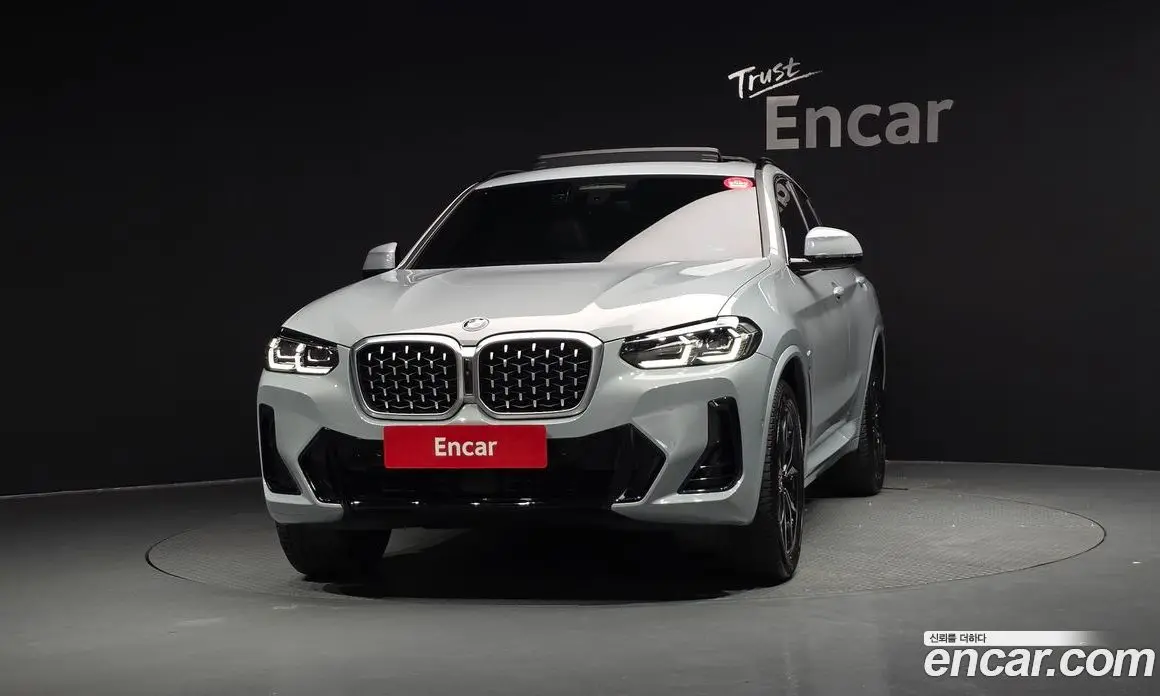 BMW X4 2023 2.0 автомат (гидро), фото 3 BMW X4 2023 2.0 автомат (гидро), фото 3