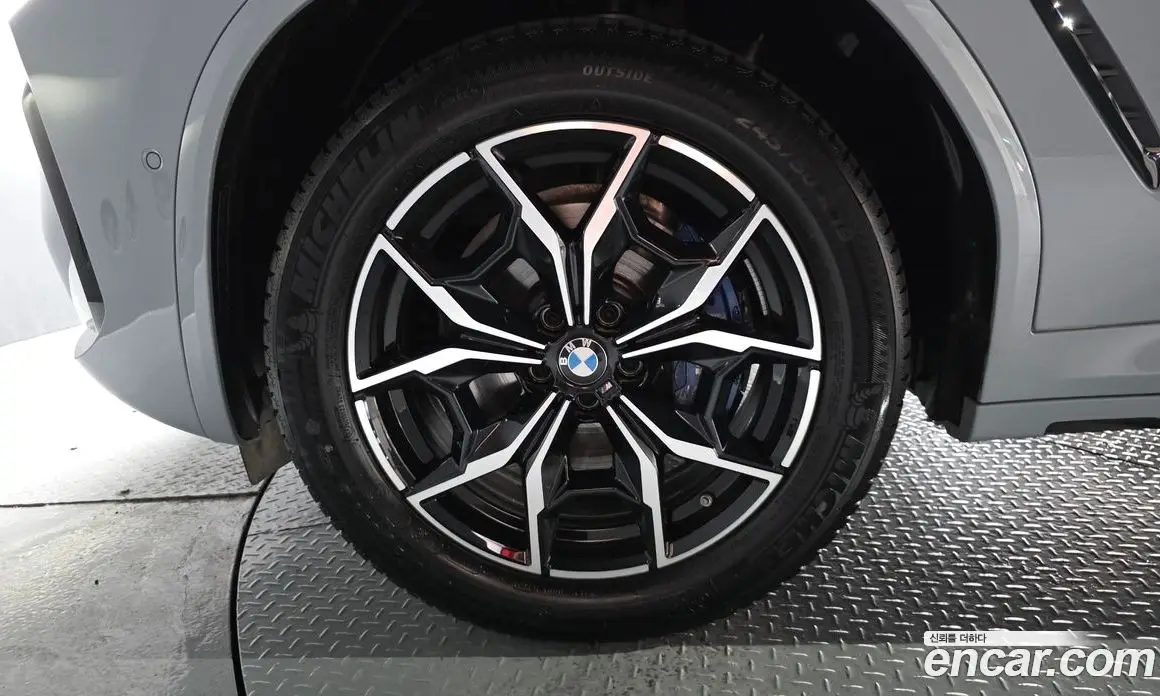 BMW X4 2023 2.0 автомат (гидро), фото 5 BMW X4 2023 2.0 автомат (гидро), фото 5