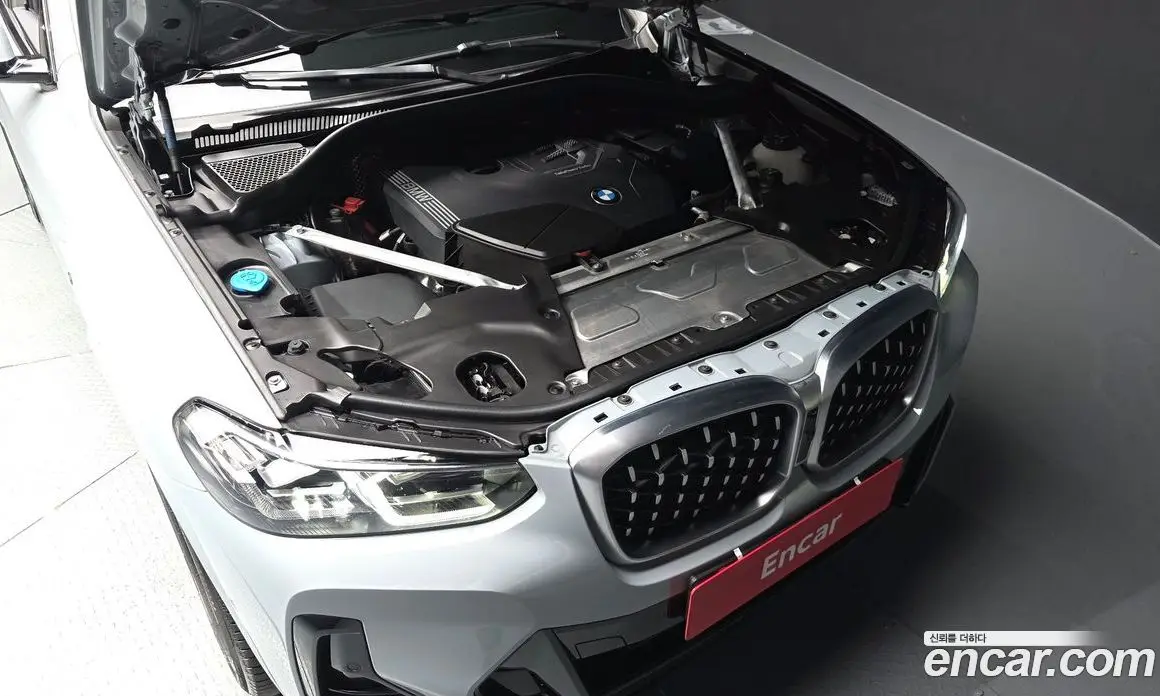 BMW X4 2023 2.0 автомат (гидро), фото 6 BMW X4 2023 2.0 автомат (гидро), фото 6
