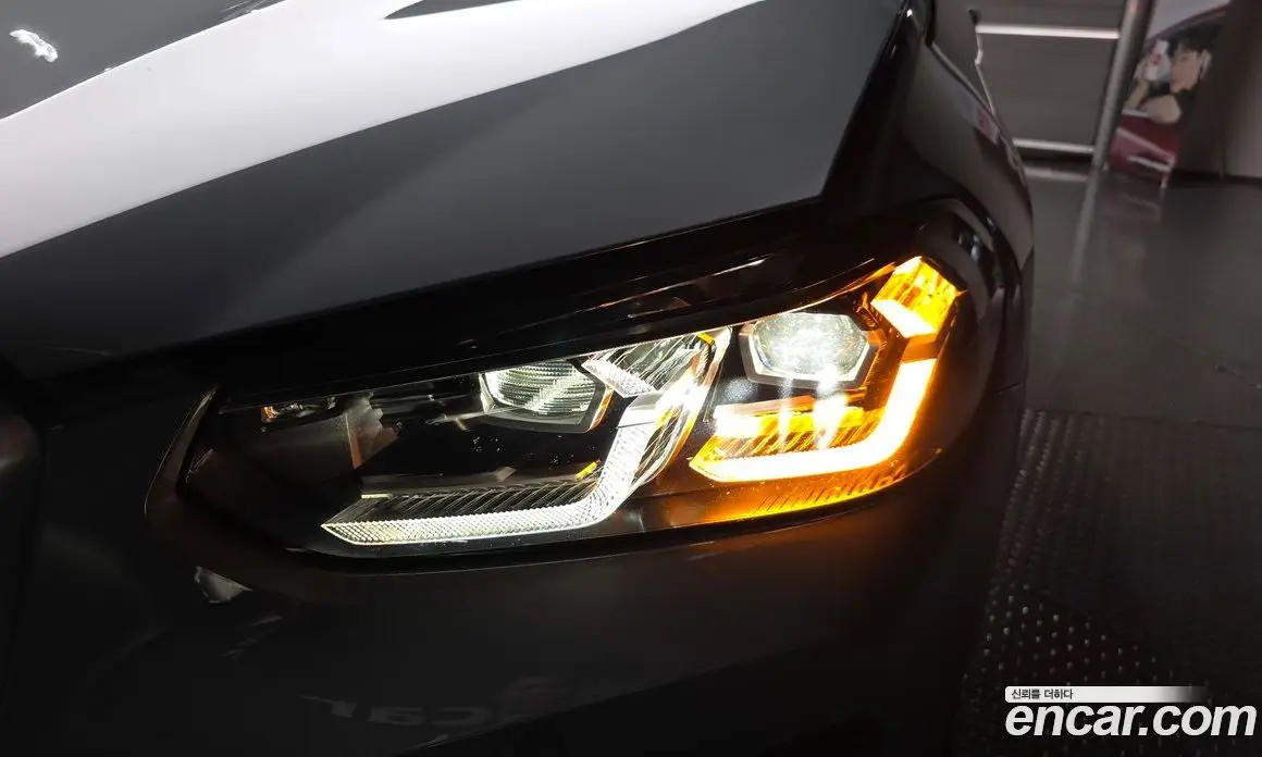 BMW X4 2023 2.0 автомат (гидро), фото 8 BMW X4 2023 2.0 автомат (гидро), фото 8