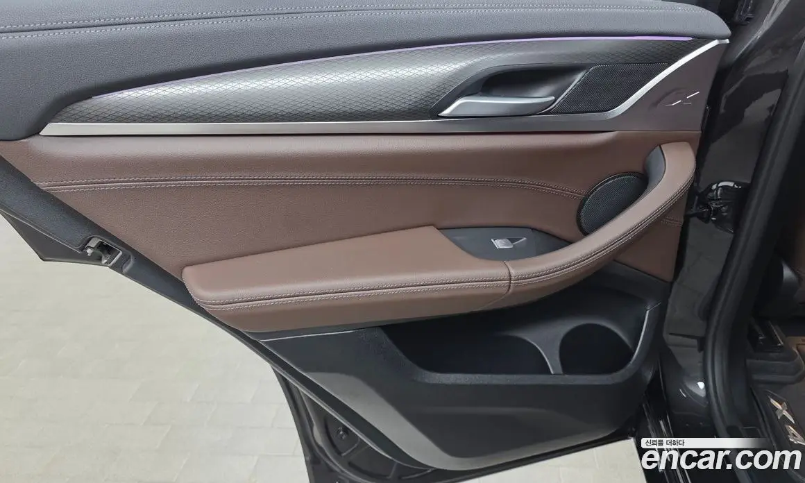 BMW X4 2024 2.0 автомат (гидро), фото 14 BMW X4 2024 2.0 автомат (гидро), фото 14