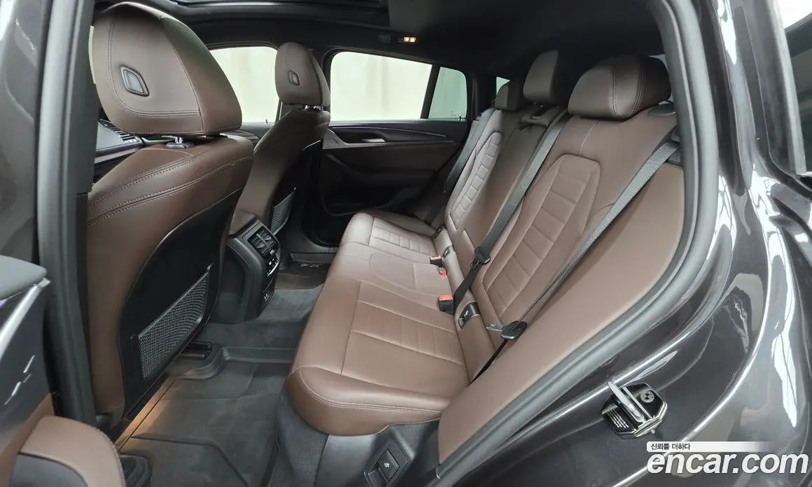 BMW X4 2024 2.0 автомат (гидро), фото 17 BMW X4 2024 2.0 автомат (гидро), фото 17