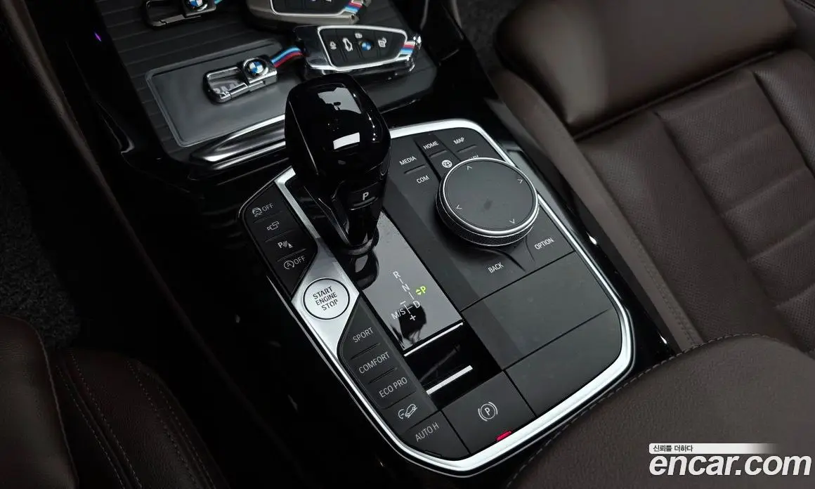 BMW X4 2024 2.0 автомат (гидро), фото 12