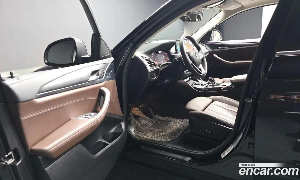 BMW X4 2024 2.0 автомат (гидро), фото 13