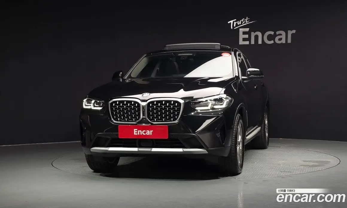 BMW X4 2024 2.0 автомат (гидро), фото 3