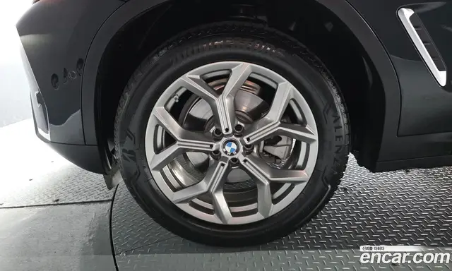BMW X4 2024 2.0 автомат (гидро), миниатюра 5