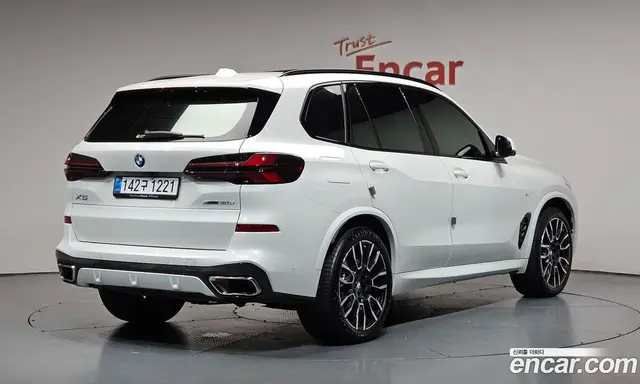 BMW X5, 2025, 8 944 км