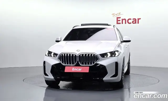 BMW X6 2024 3.0 автомат (гидро), миниатюра 2