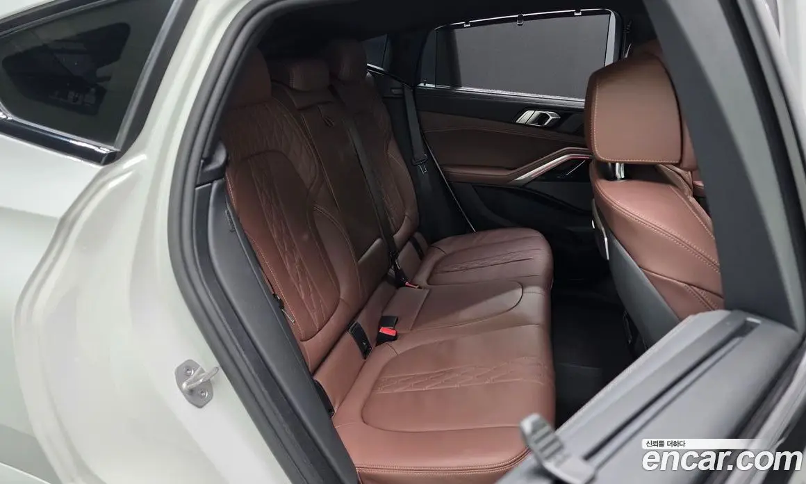 BMW X6 2024 3.0 автомат (гидро), фото 16