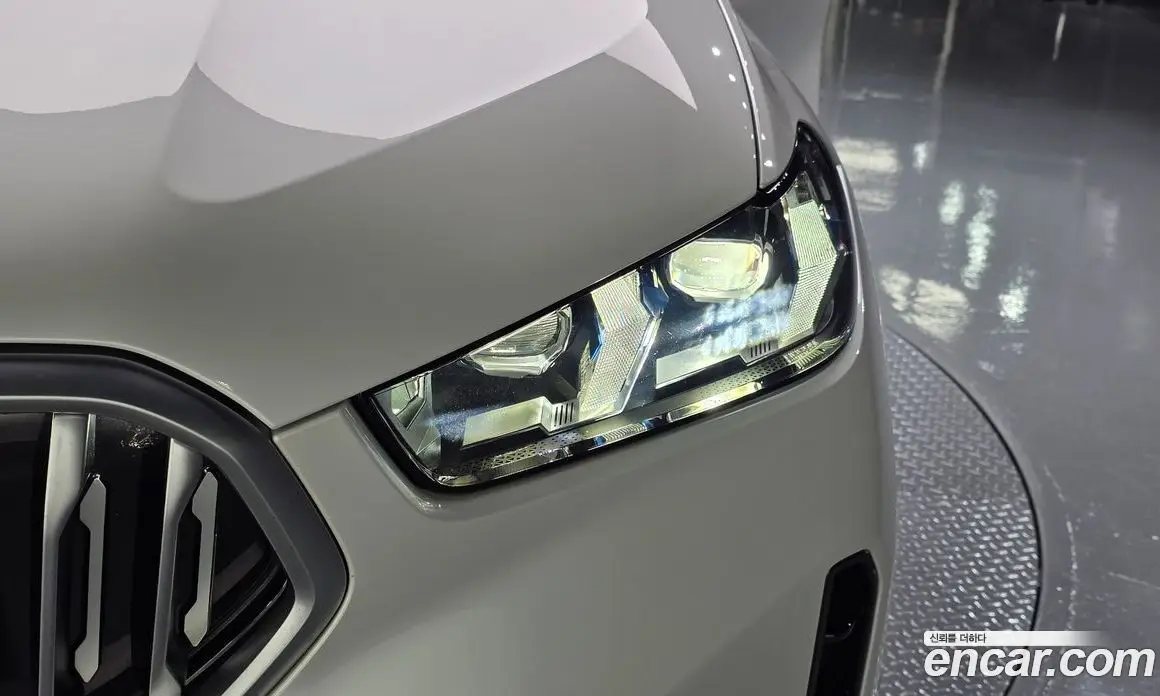 BMW X6 2024 3.0 автомат (гидро), фото 7
