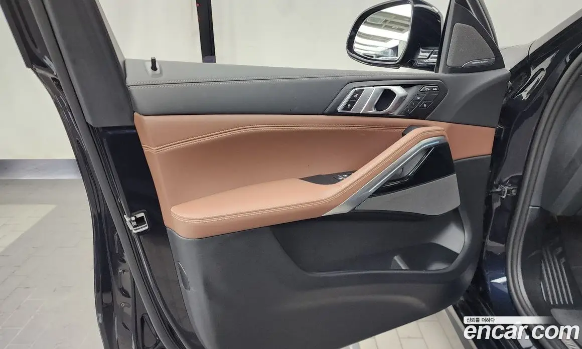 BMW X6 2025 3.0 автомат (гидро), фото 14