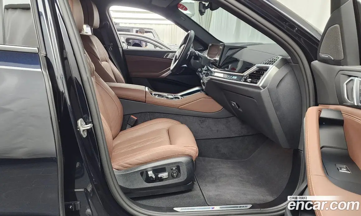BMW X6 2025 3.0 автомат (гидро), фото 17