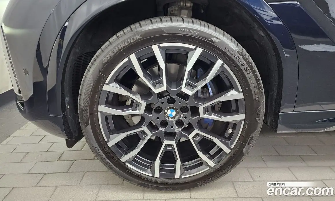 BMW X6 2025 3.0 автомат (гидро), фото 5
