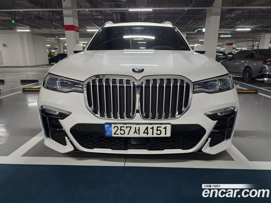 BMW X7 2022 3.0 автомат (гидро), фото 3 BMW X7 2022 3.0 автомат (гидро), фото 3