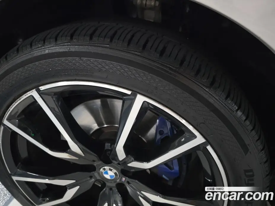 BMW X7 2022 3.0 автомат (гидро), фото 9 BMW X7 2022 3.0 автомат (гидро), фото 9