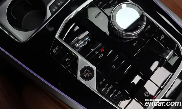 BMW X7 2023 3.0 автомат (гидро), миниатюра 11
