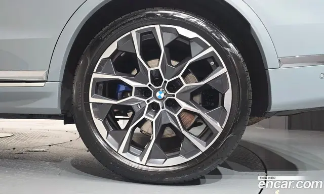BMW X7 2023 3.0 автомат (гидро), миниатюра 6