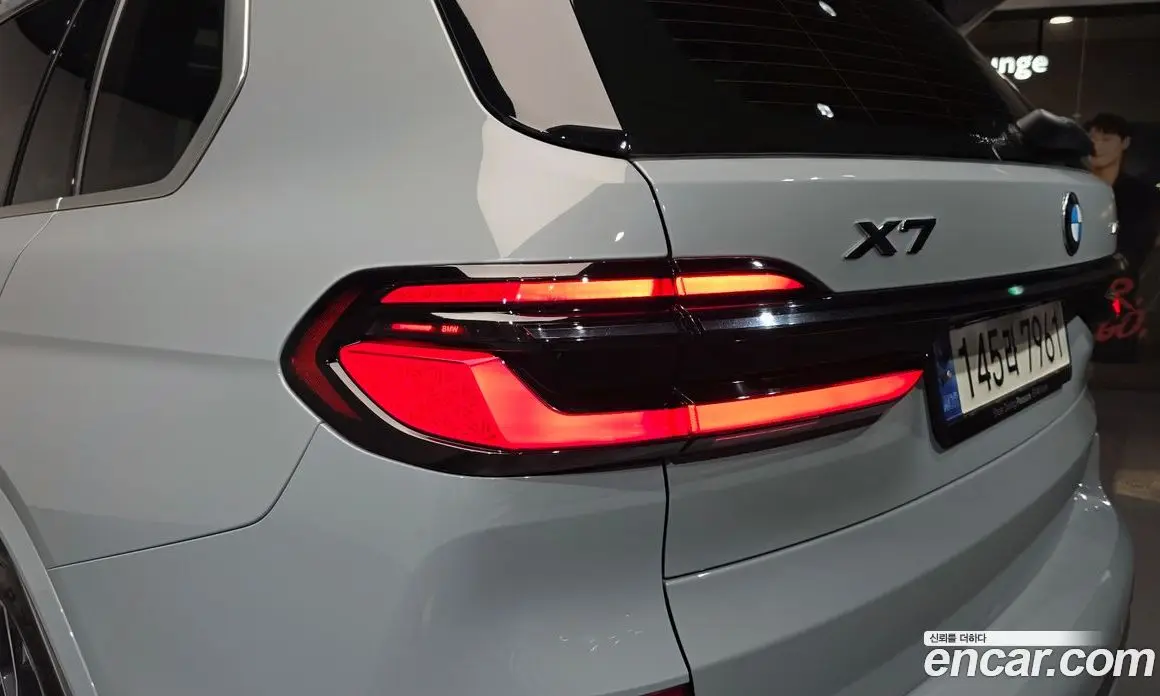 BMW X7 2023 3.0 автомат (гидро), фото 8