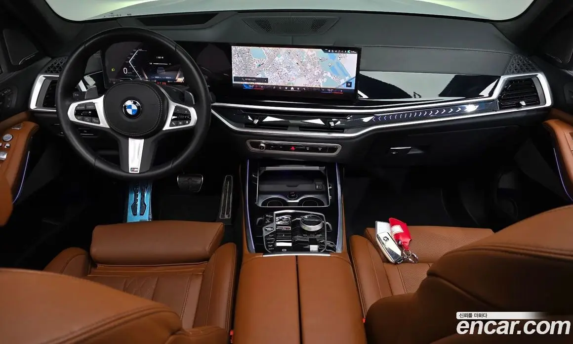 BMW X7 2023 3.0 автомат (гидро), фото 9