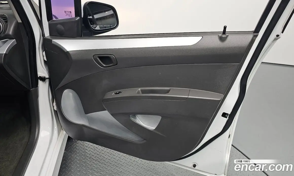 Chevrolet Spark 2013 1.0 автомат (гидро), фото 14