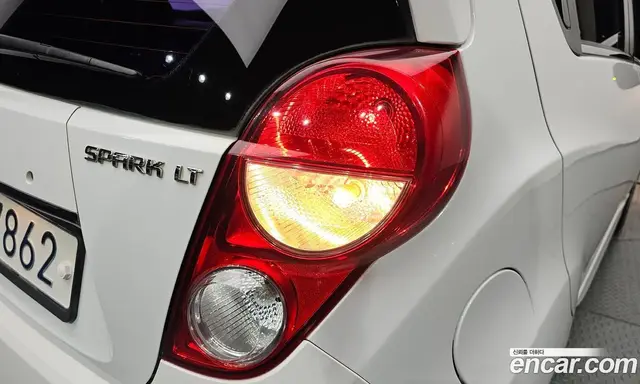 Chevrolet Spark 2013 1.0 автомат (гидро), миниатюра 9