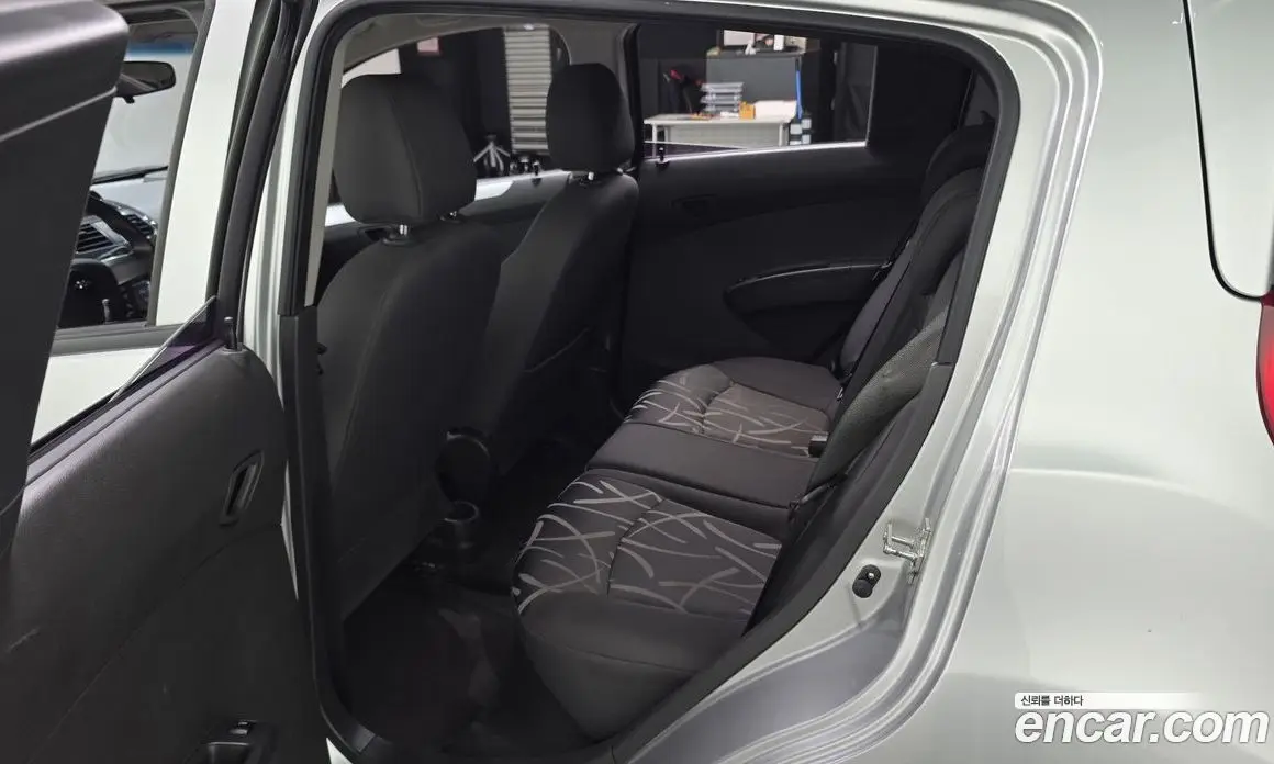 Chevrolet Spark 2015 1.0 автомат (гидро), фото 18