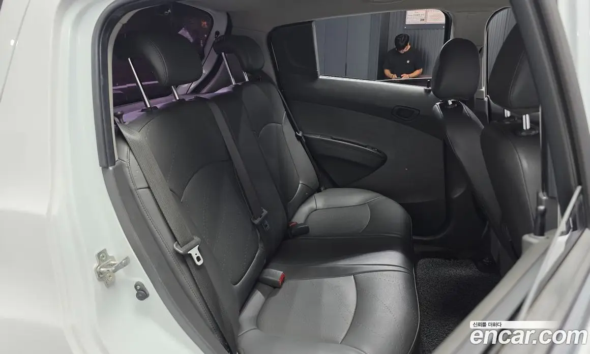 Chevrolet Spark 2015 1.0 автомат (гидро), фото 17 Chevrolet Spark 2015 1.0 автомат (гидро), фото 17