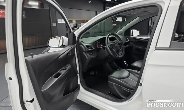 Chevrolet Spark 2020 1.0 автомат (гидро), миниатюра 12