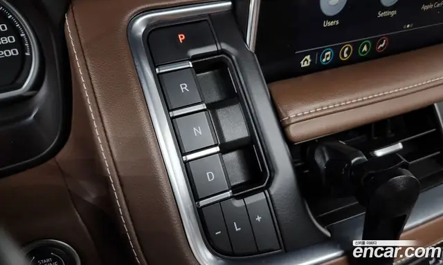 Chevrolet Surburban 2021 6.2 автомат (гидро), миниатюра 12