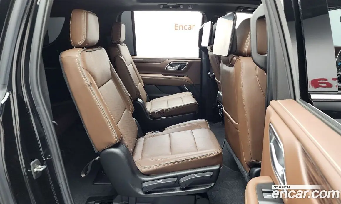 Chevrolet Surburban 2021 6.2 автомат (гидро), фото 17