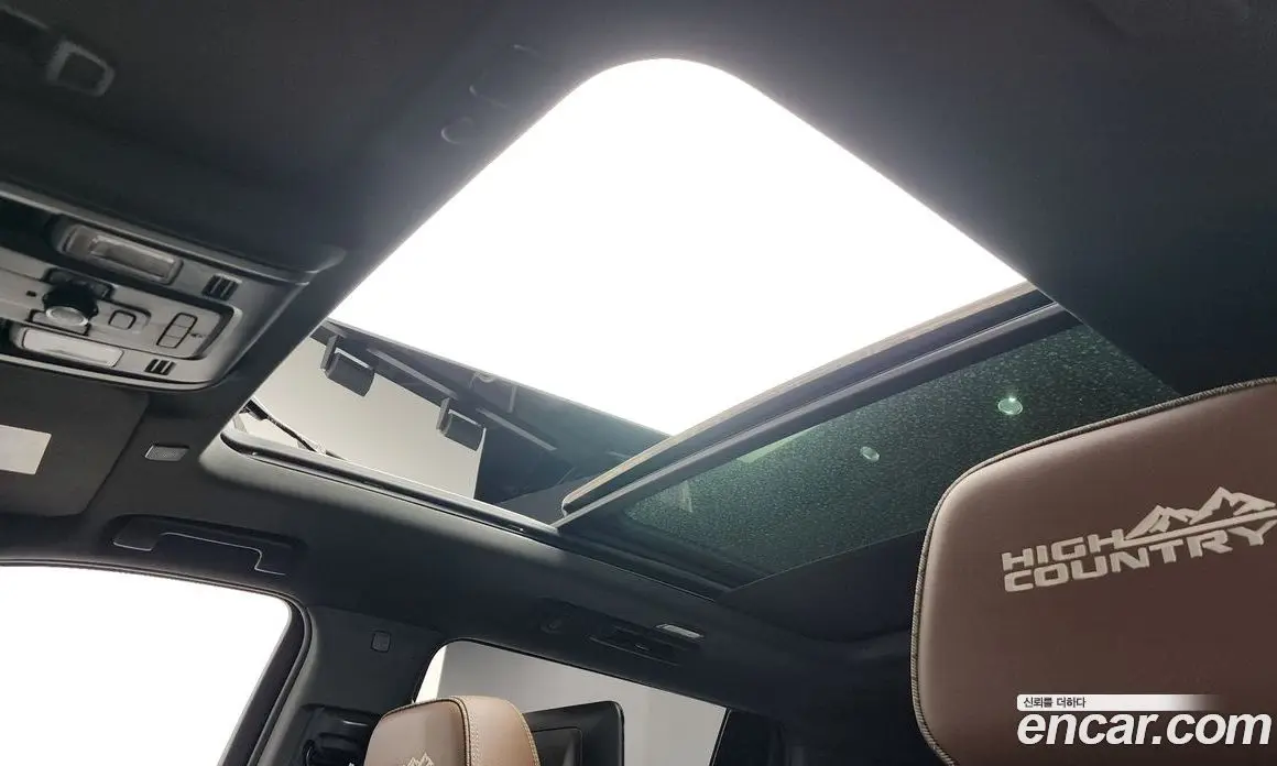 Chevrolet Surburban 2021 6.2 автомат (гидро), фото 20