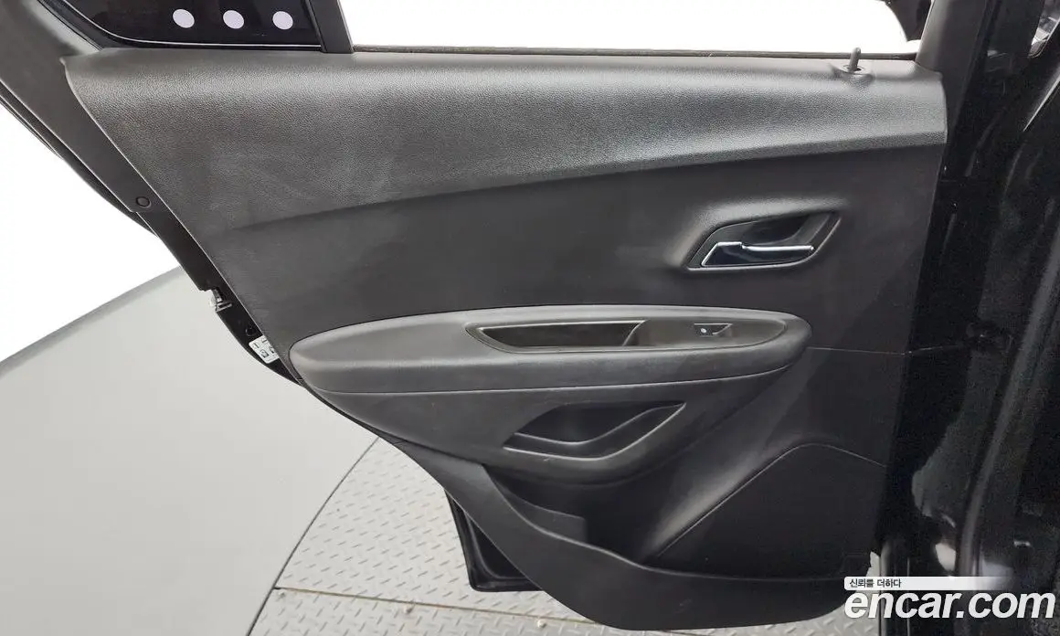 Chevrolet Trax 2017 1.4 автомат (гидро), фото 15 Chevrolet Trax 2017 1.4 автомат (гидро), фото 15