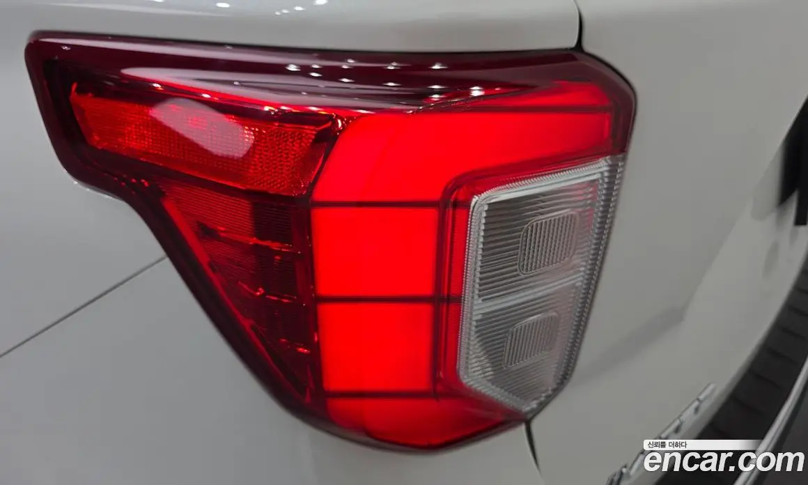 Ford Explorer 2023 2.3 автомат (гидро), фото 9 Ford Explorer 2023 2.3 автомат (гидро), фото 9