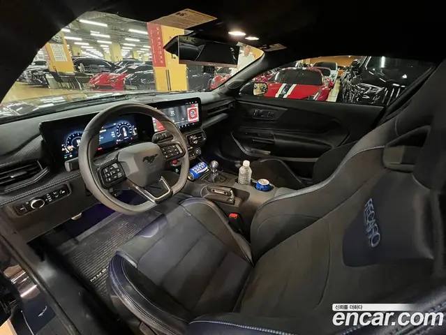 Ford Mustang 2024 5.0 автомат (гидро), миниатюра 12