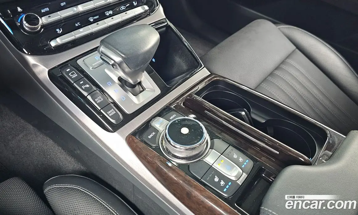 Genesis EQ900 2016 3.8 автомат (гидро), фото 9