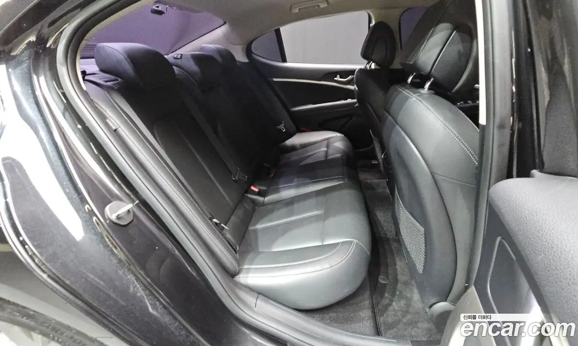 Genesis G70 2020 2.2 автомат (гидро), фото 17